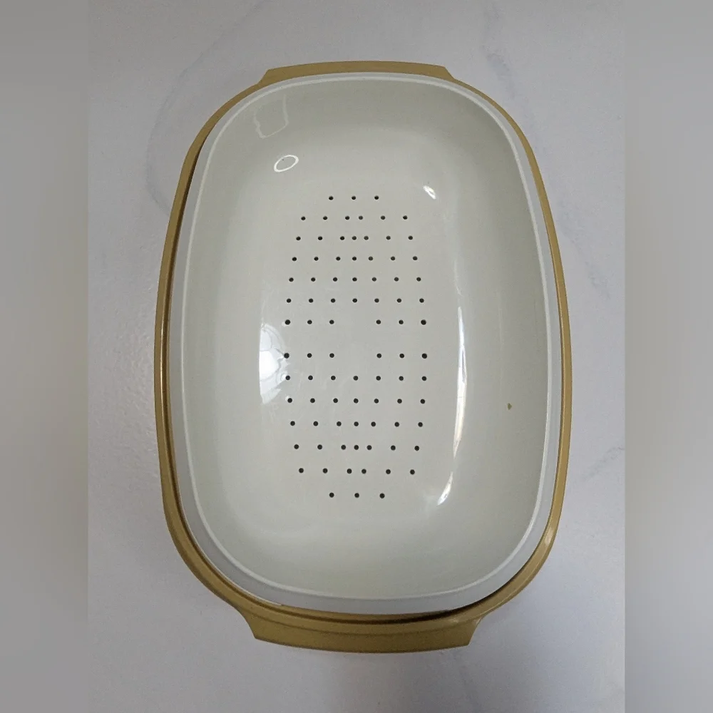 Vintage Tupperware Harvest Gold Microwave Steamer 3 Piece